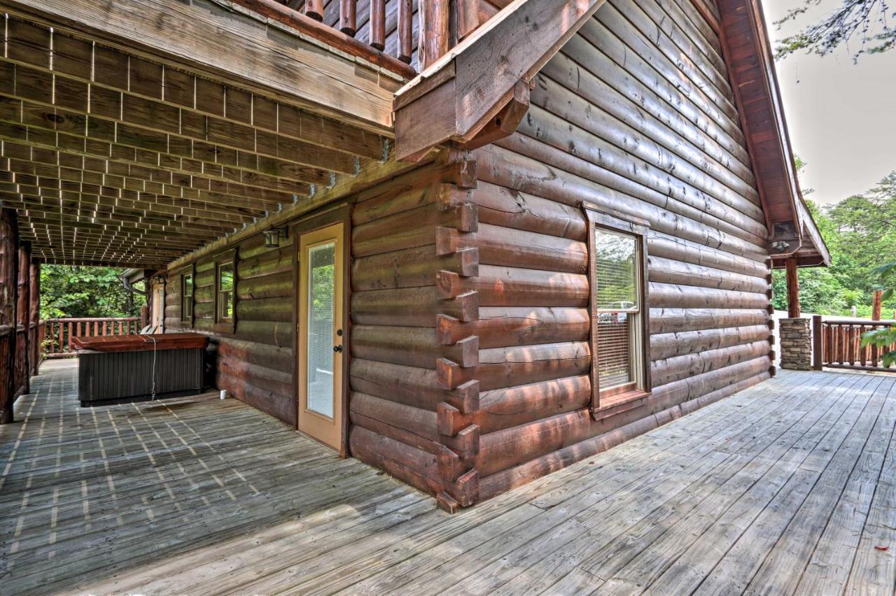 Pigeon Forge Getaway With Covered Patio And Hot Tub! Exterior foto